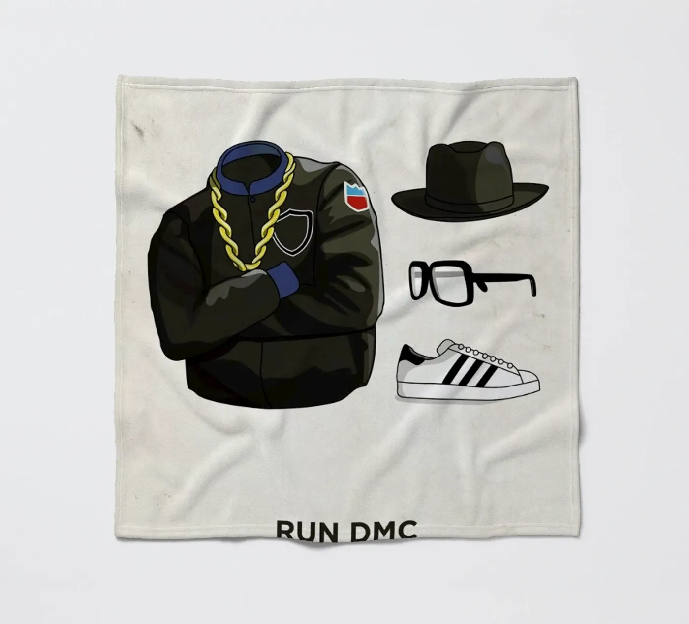 Ensemble Run DMC Fleecedecke von Moxy Creative House