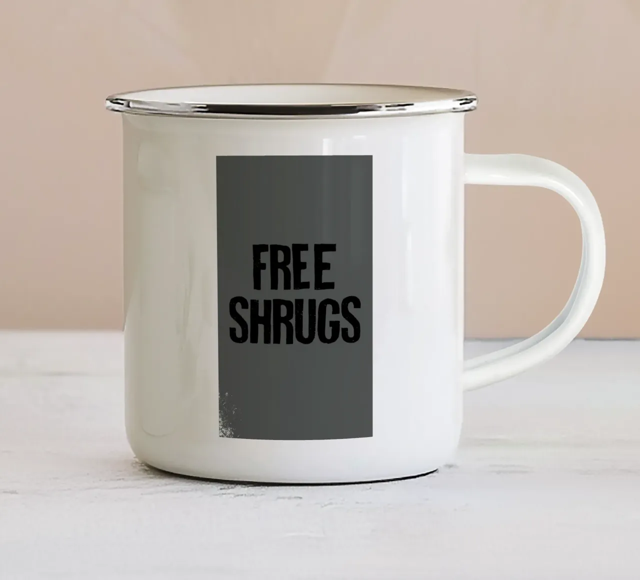 Free Shrugs tazza in smalto da LeDieg