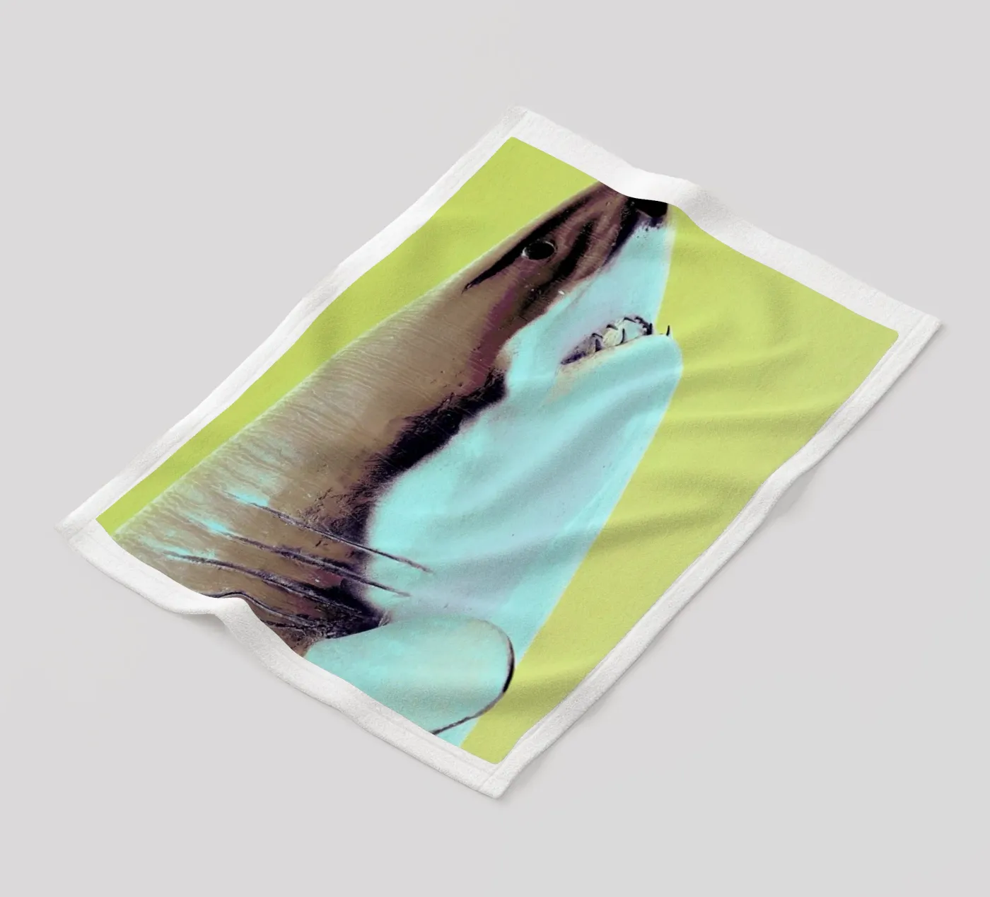 Attack! Yellow Fleecedecke von Ballack Art House