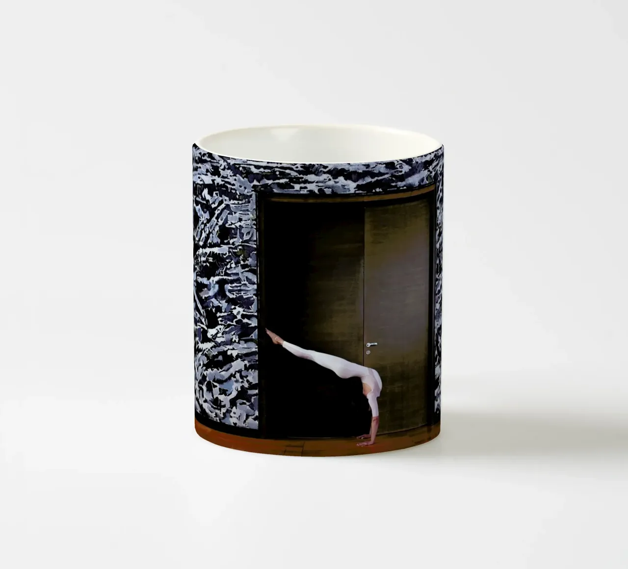 Belgrade #3 tazza in ceramica da The Urban Yoga