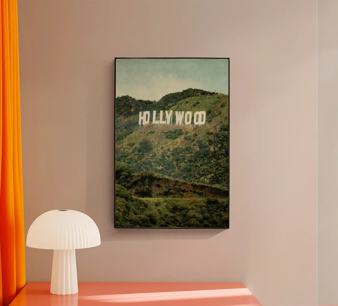 Hollywood plexiglass da Catherine McDonald