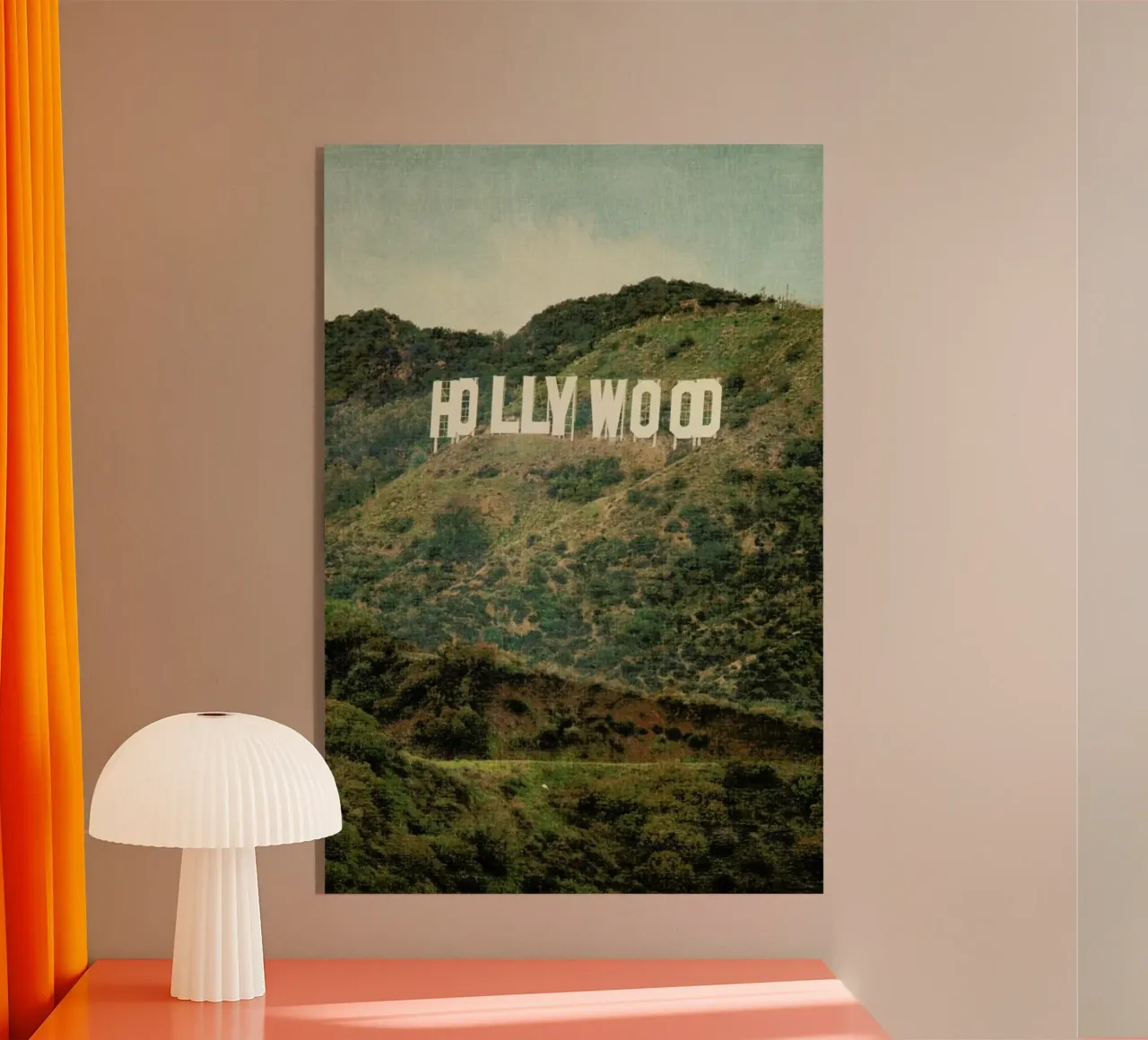 Hollywood plexiglass da Catherine McDonald