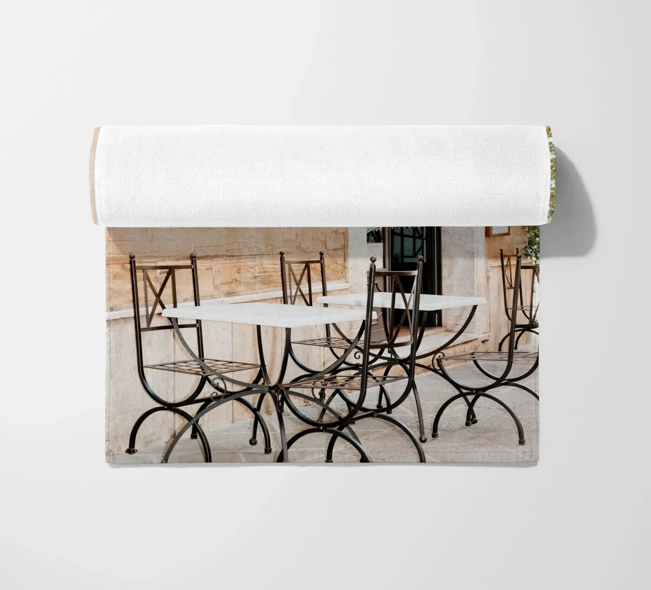 Italian Cafe Print, Brunch Print, European La Dolce Vita telo mare da TheTravelClub