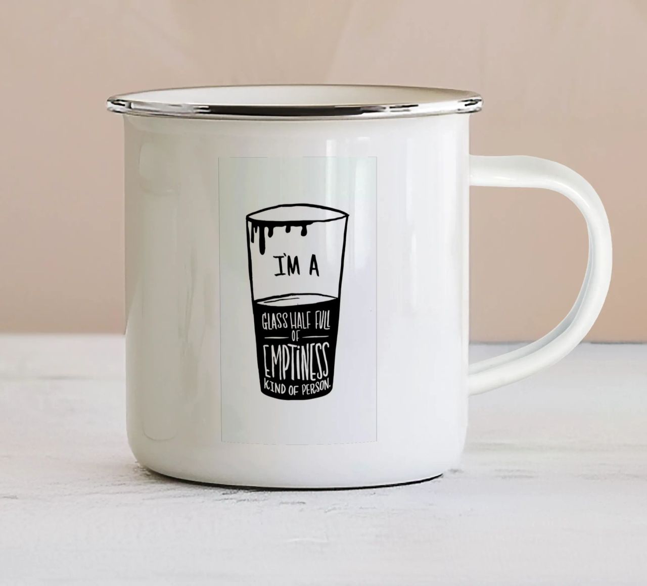 Half Full tazza in smalto da Matthew Taylor Wilson