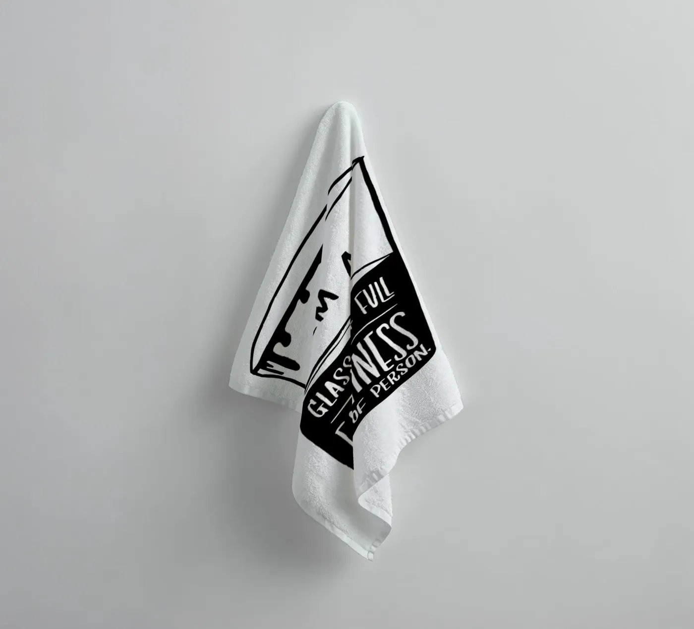 Half Full badhanddoek van Matthew Taylor Wilson