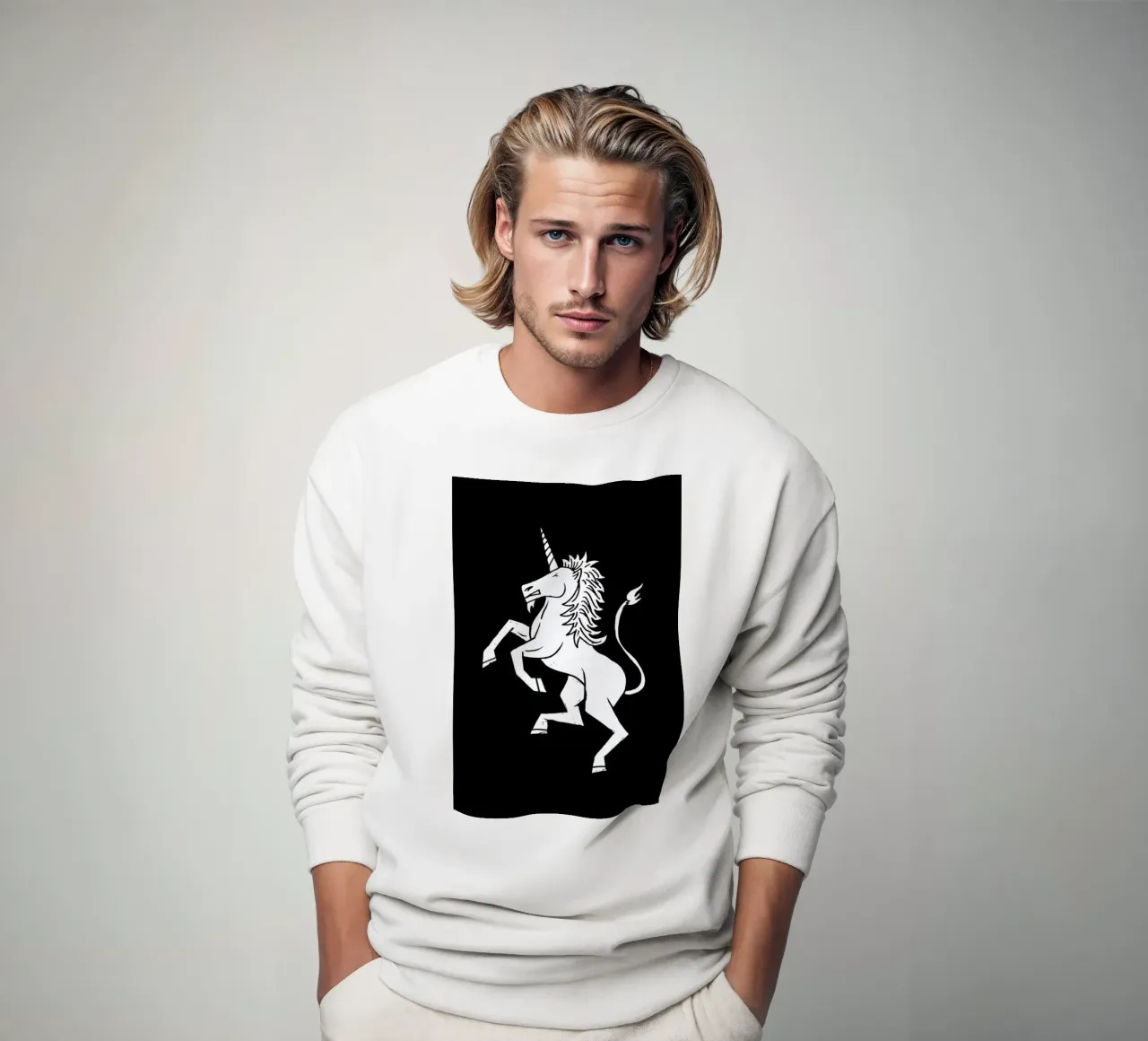 Unicorn sweatshirt van Matthew Taylor Wilson