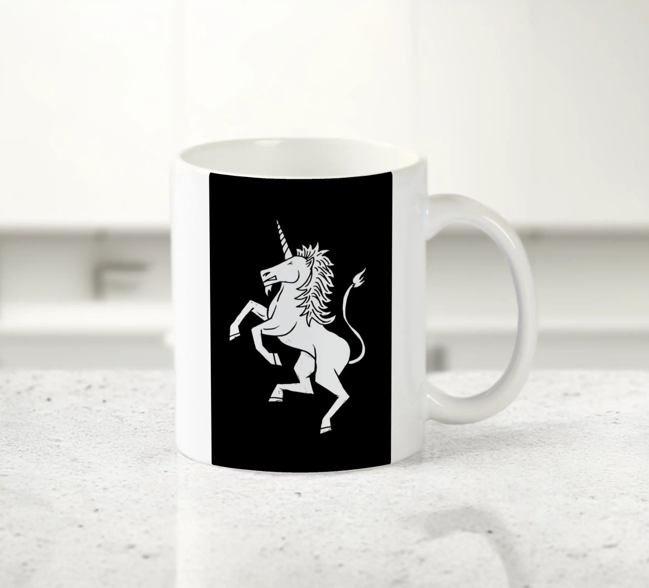 Unicorn tazza in ceramica da Matthew Taylor Wilson
