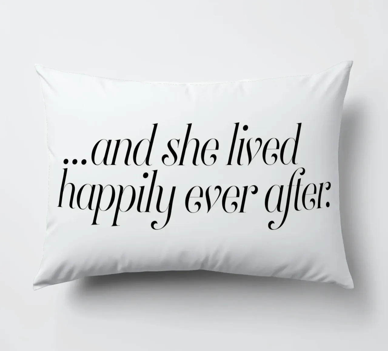And She Lived Happily cuscino da Honeymoon Hotel