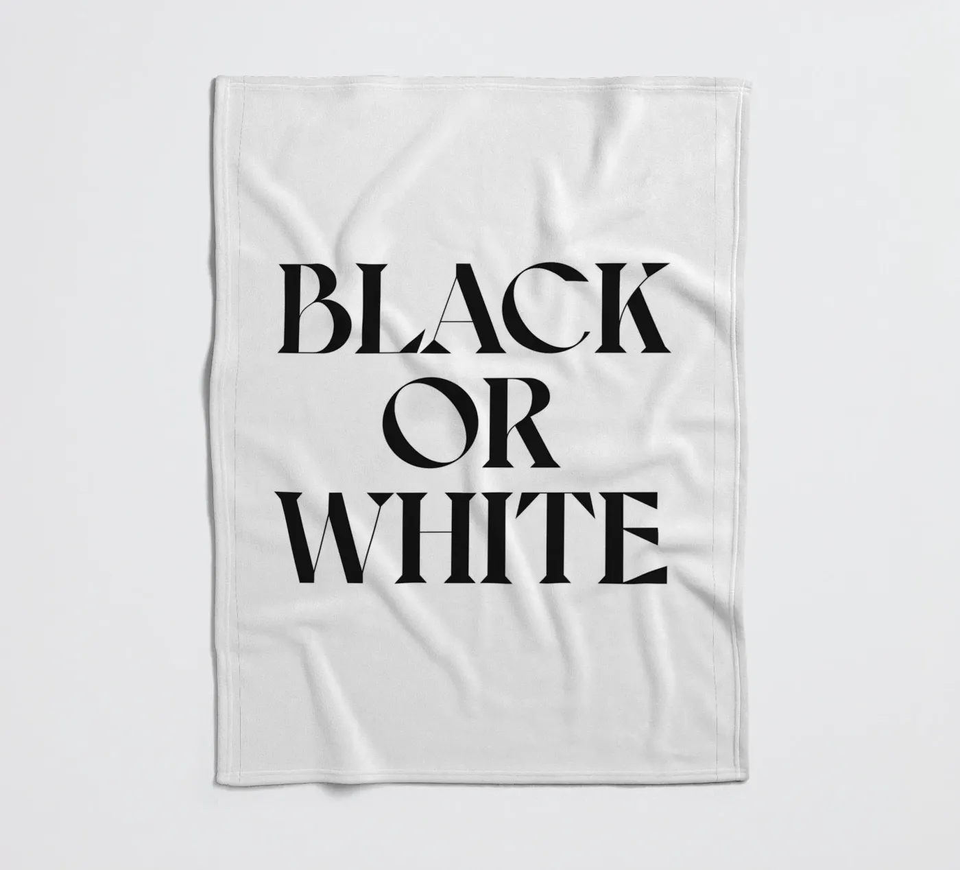 SCHWARZ ODER WEISS Fleecedecke von n.4