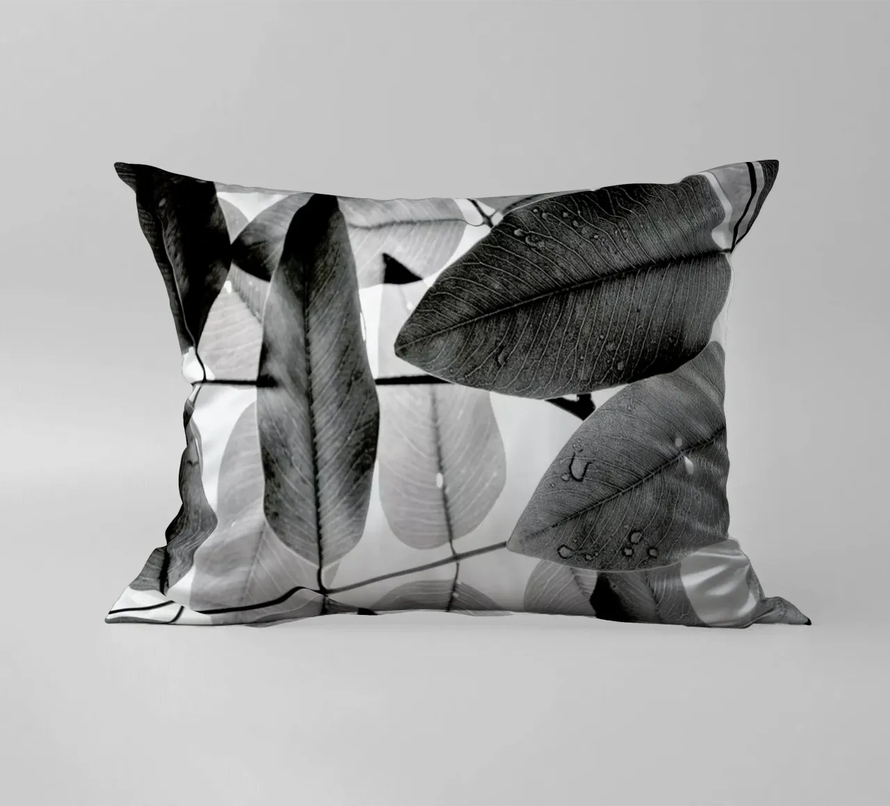 Experiments with Leaves 2 cuscino da Tal Paz-Fridman