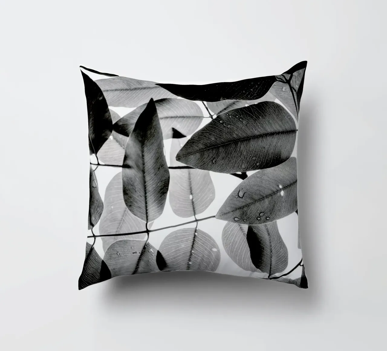 Experiments with Leaves 2 cuscino da Tal Paz-Fridman