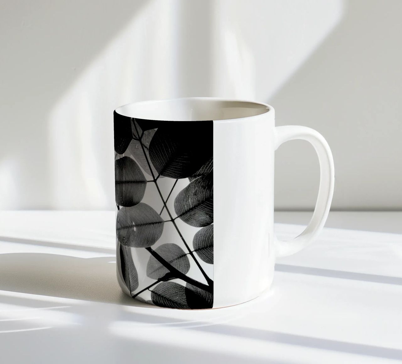 Experiments with Leaves 2 tazza in ceramica da Tal Paz-Fridman