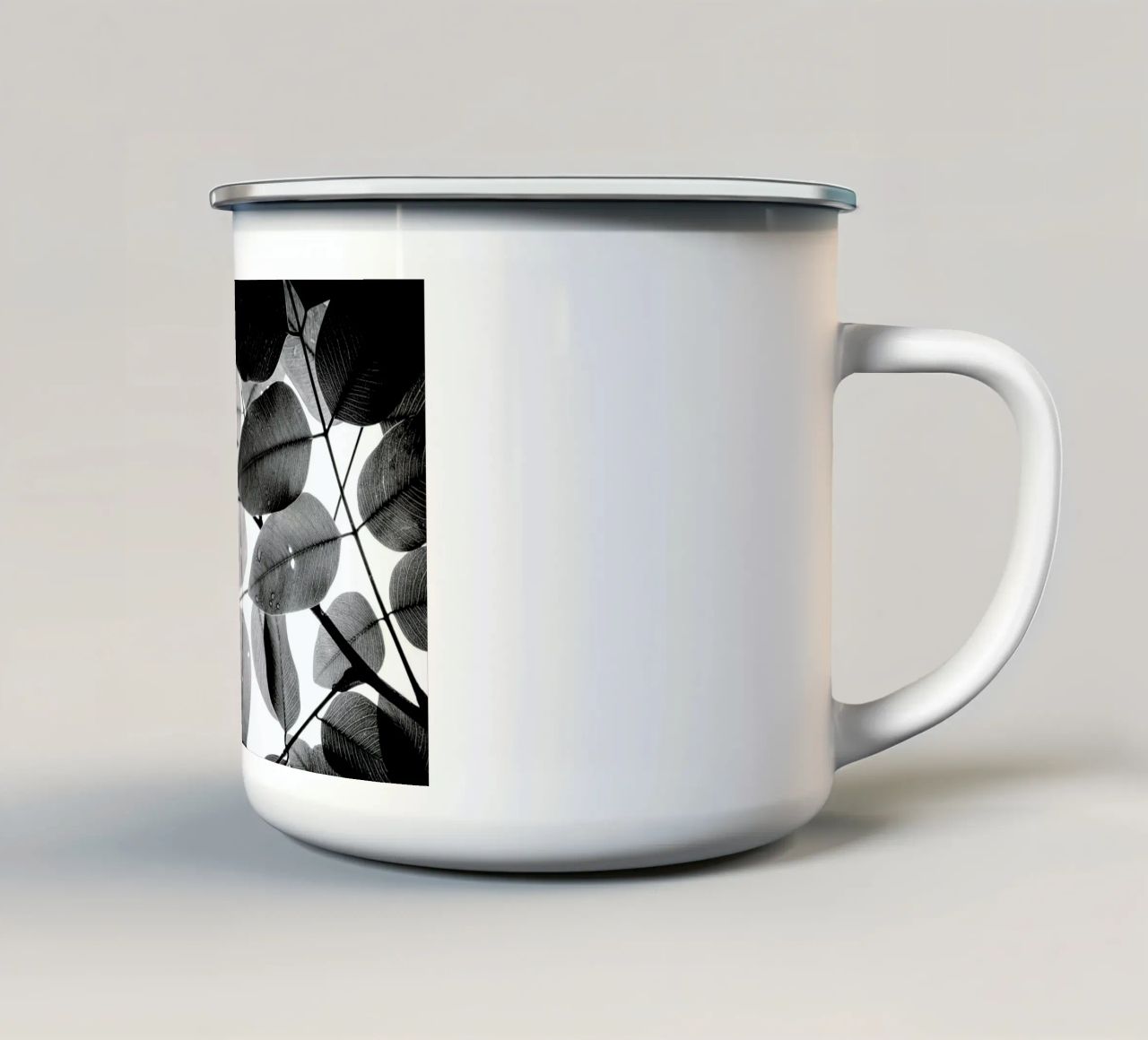 Experiments with Leaves 2 tazza in smalto da Tal Paz-Fridman