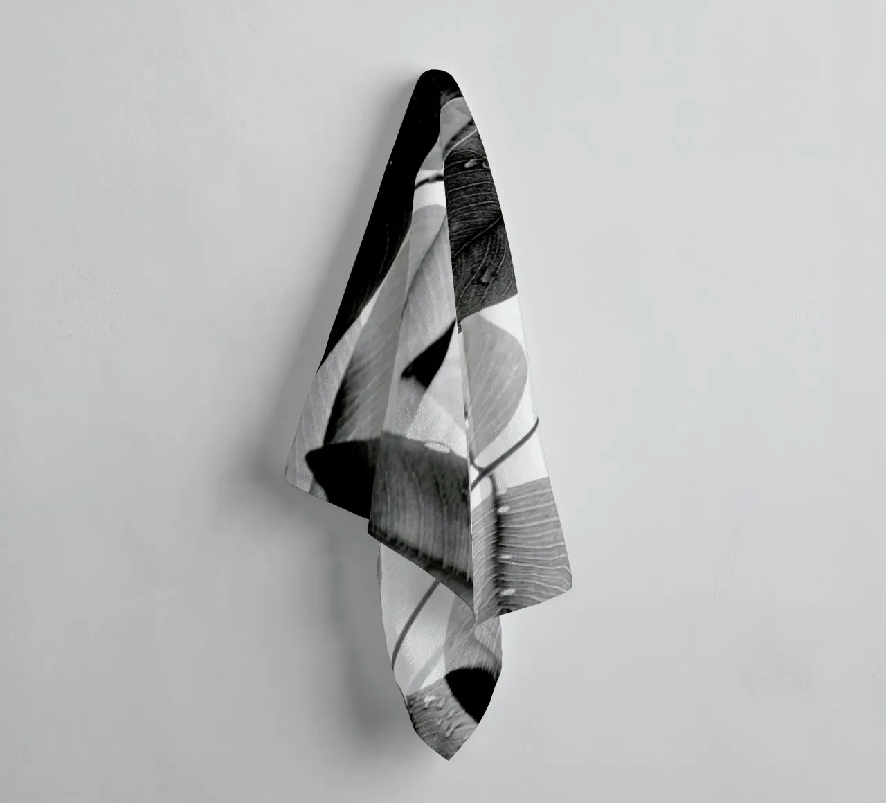 Experiments with Leaves 2 towel by Tal Paz-Fridman