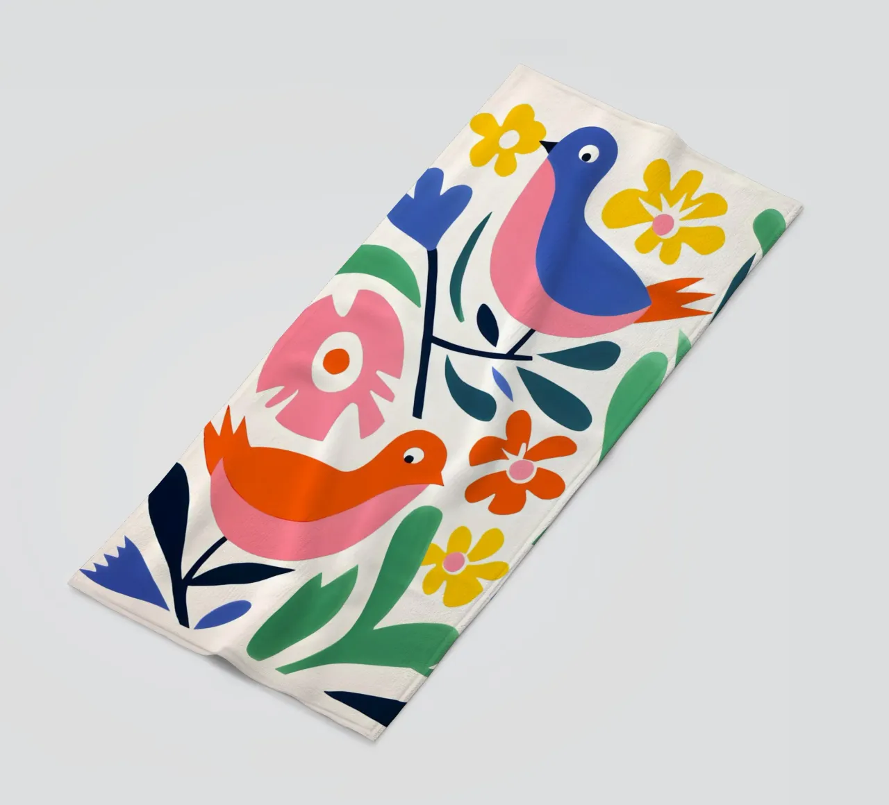 Design di uccelli e fiori telo mare da Whole©