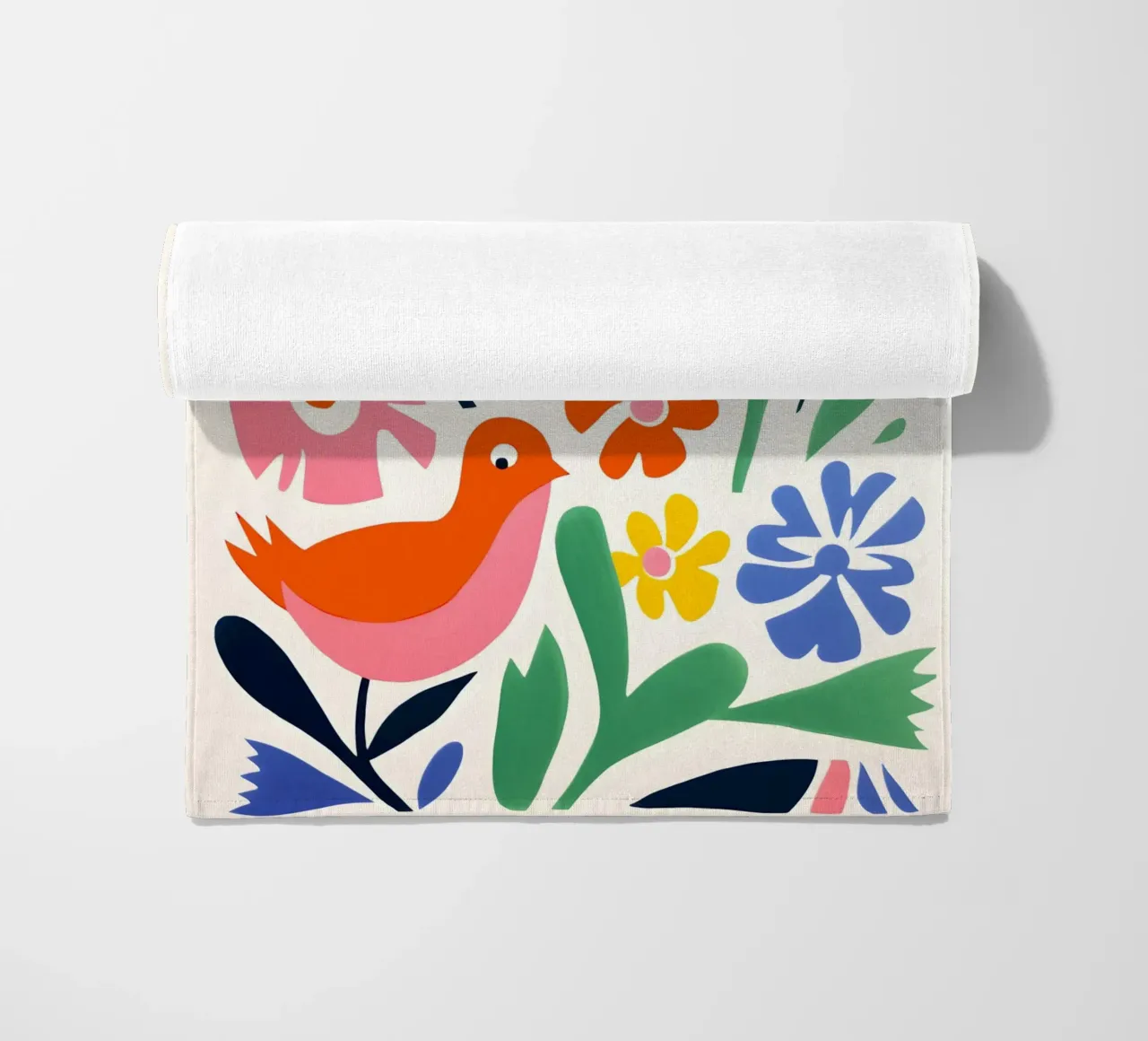 Design di uccelli e fiori telo mare da Whole©