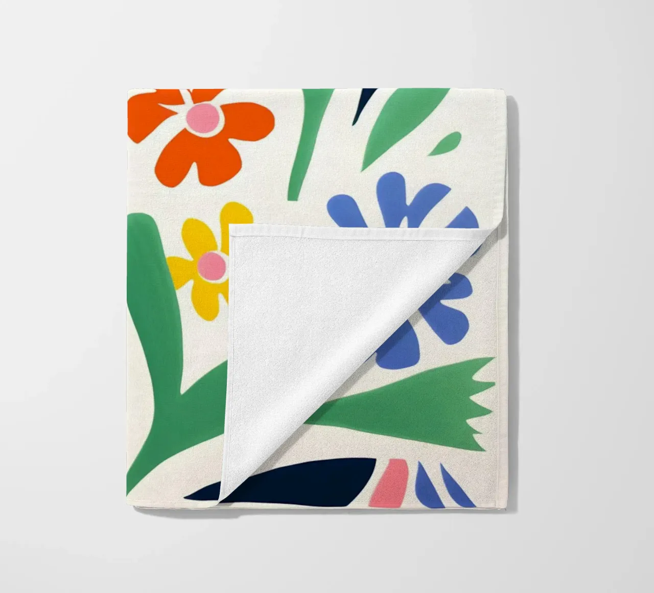 Design di uccelli e fiori telo mare da Whole©