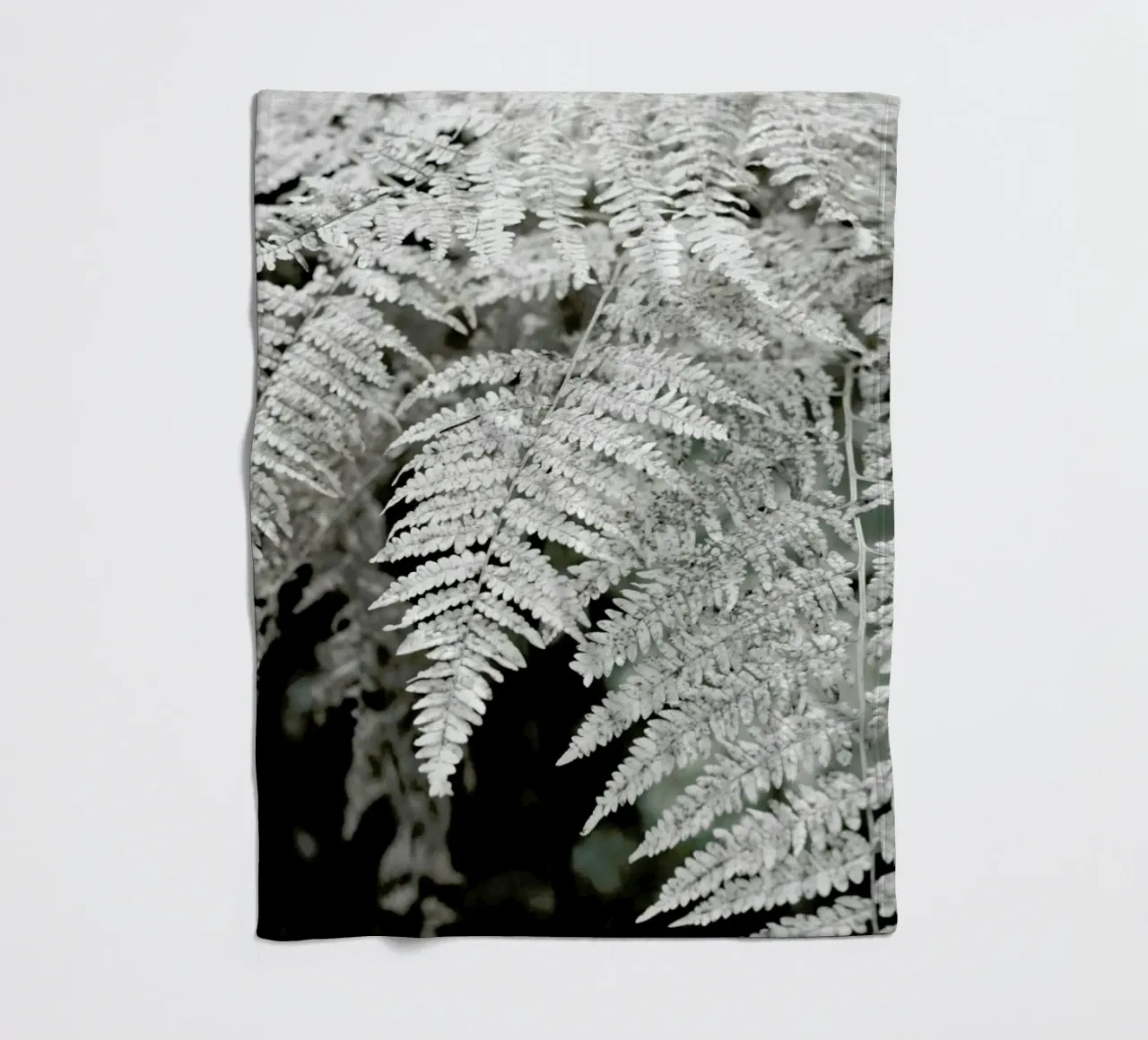 Let´s Dive Into Fern coperta in pile da Studio Nahili