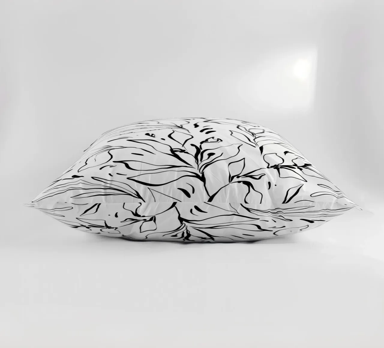 Simple Floral Pattern No 3 cojín de treechild
