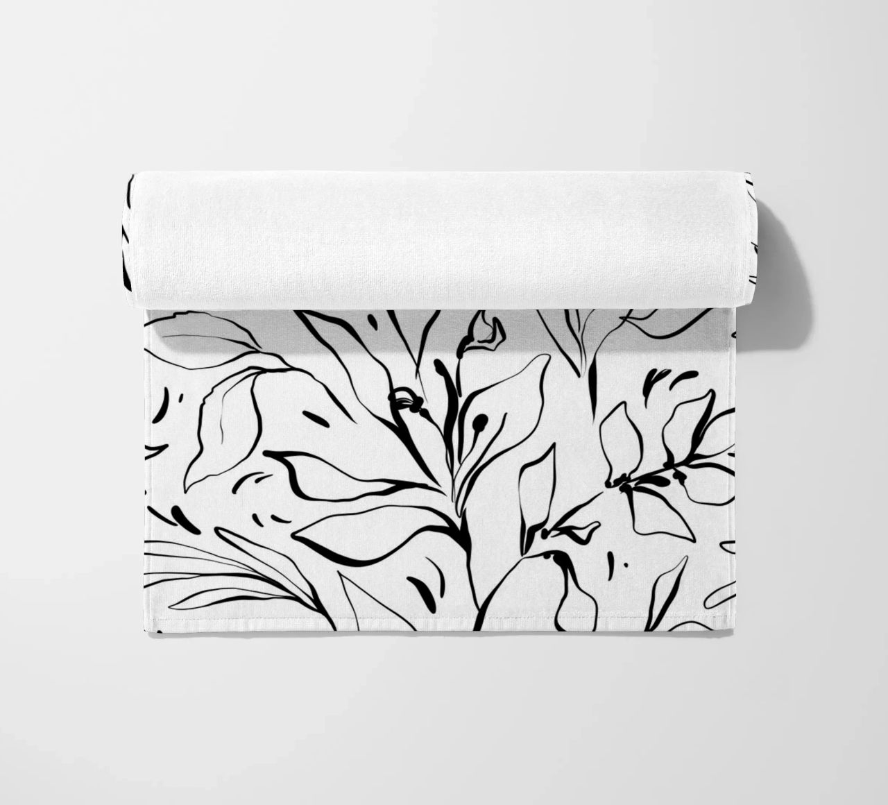 Simple Floral Pattern No 3 telo mare da treechild