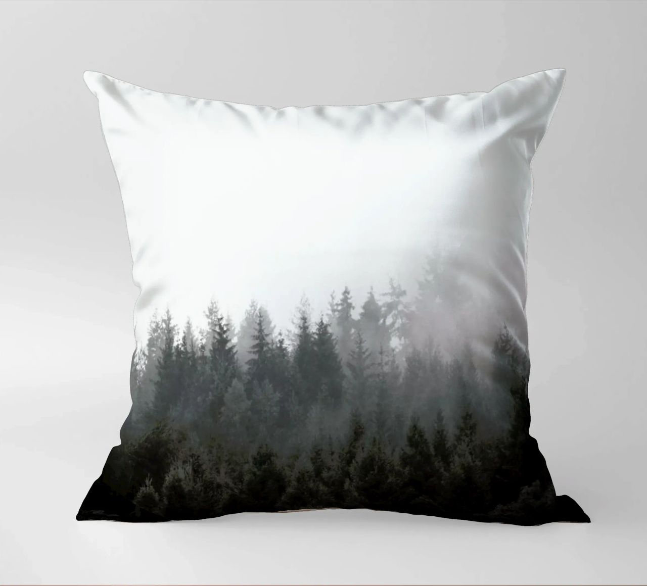 Walk Through The Forest cuscino da Studio Nahili