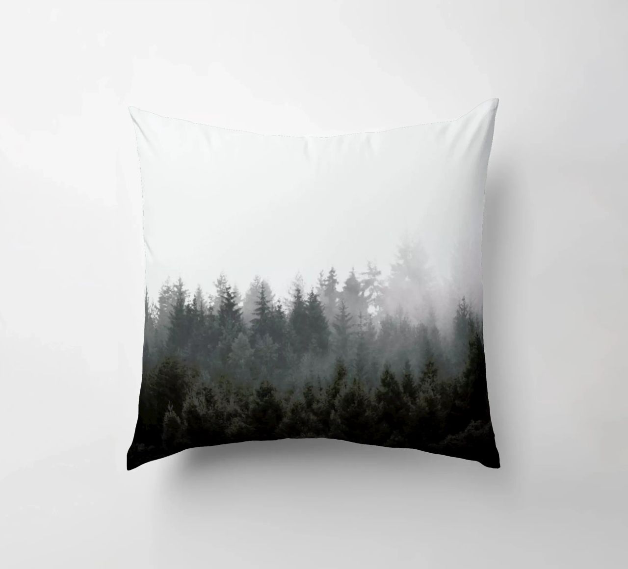 Walk Through The Forest cuscino da Studio Nahili