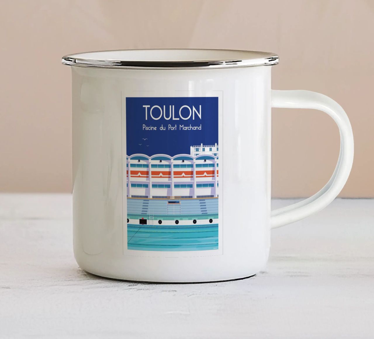 Toulon Piscine du Port Marchand tazza in smalto da Raphaël Delerue