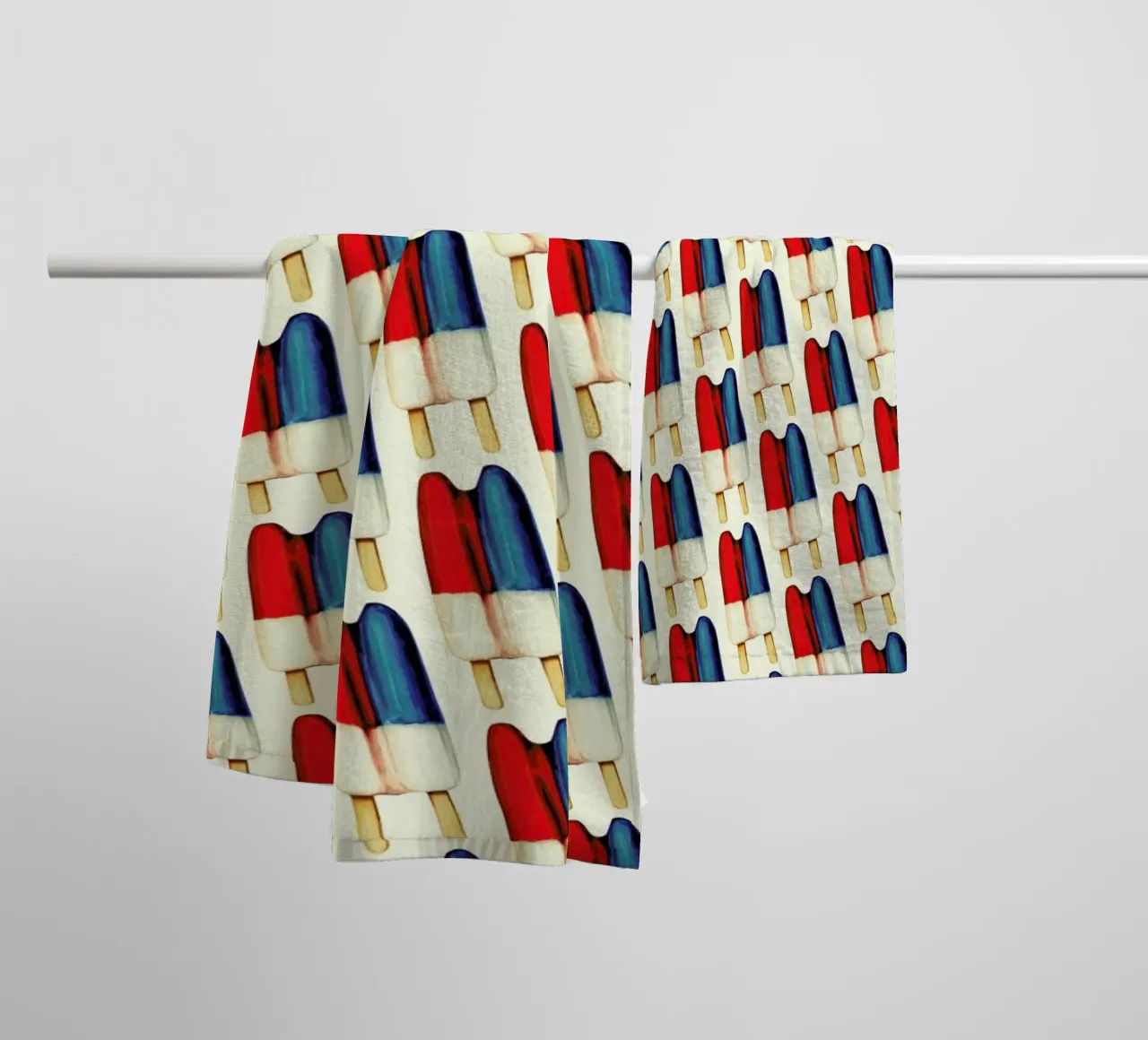 Double Popsicle Pattern badhanddoek van Kelly Gilleran