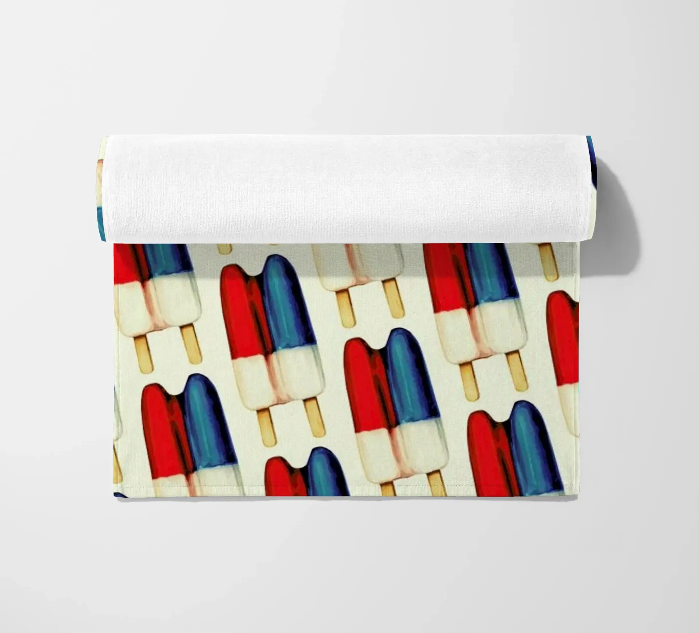 Double Popsicle Pattern strandhanddoek van Kelly Gilleran