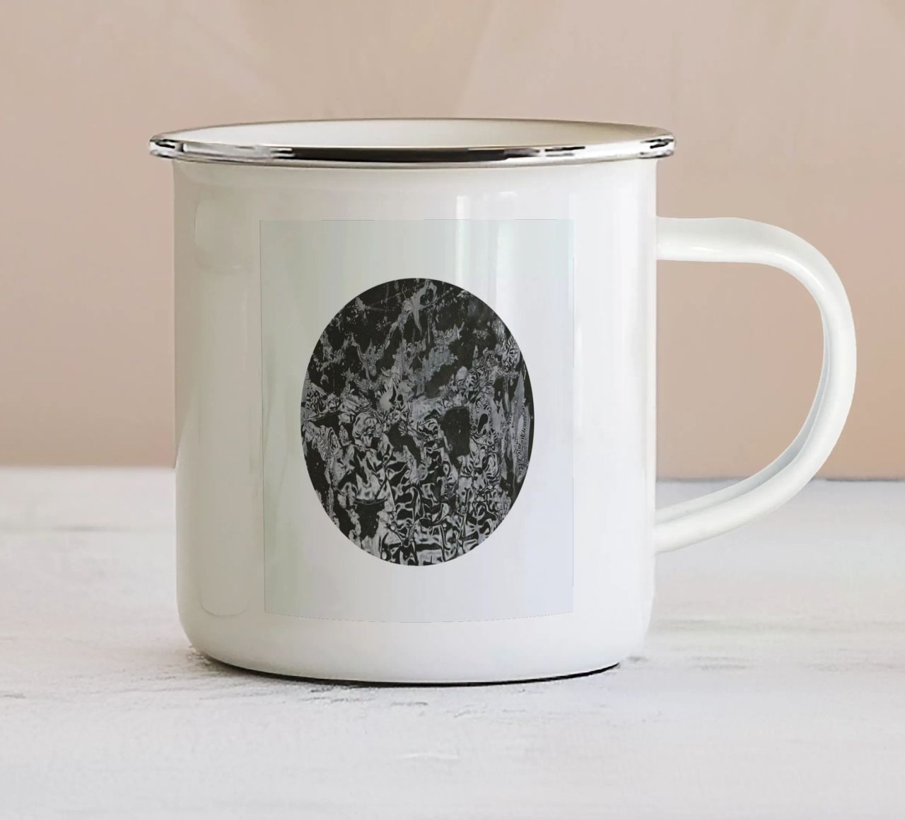 Abstraction tazza in smalto da Bryon S. White