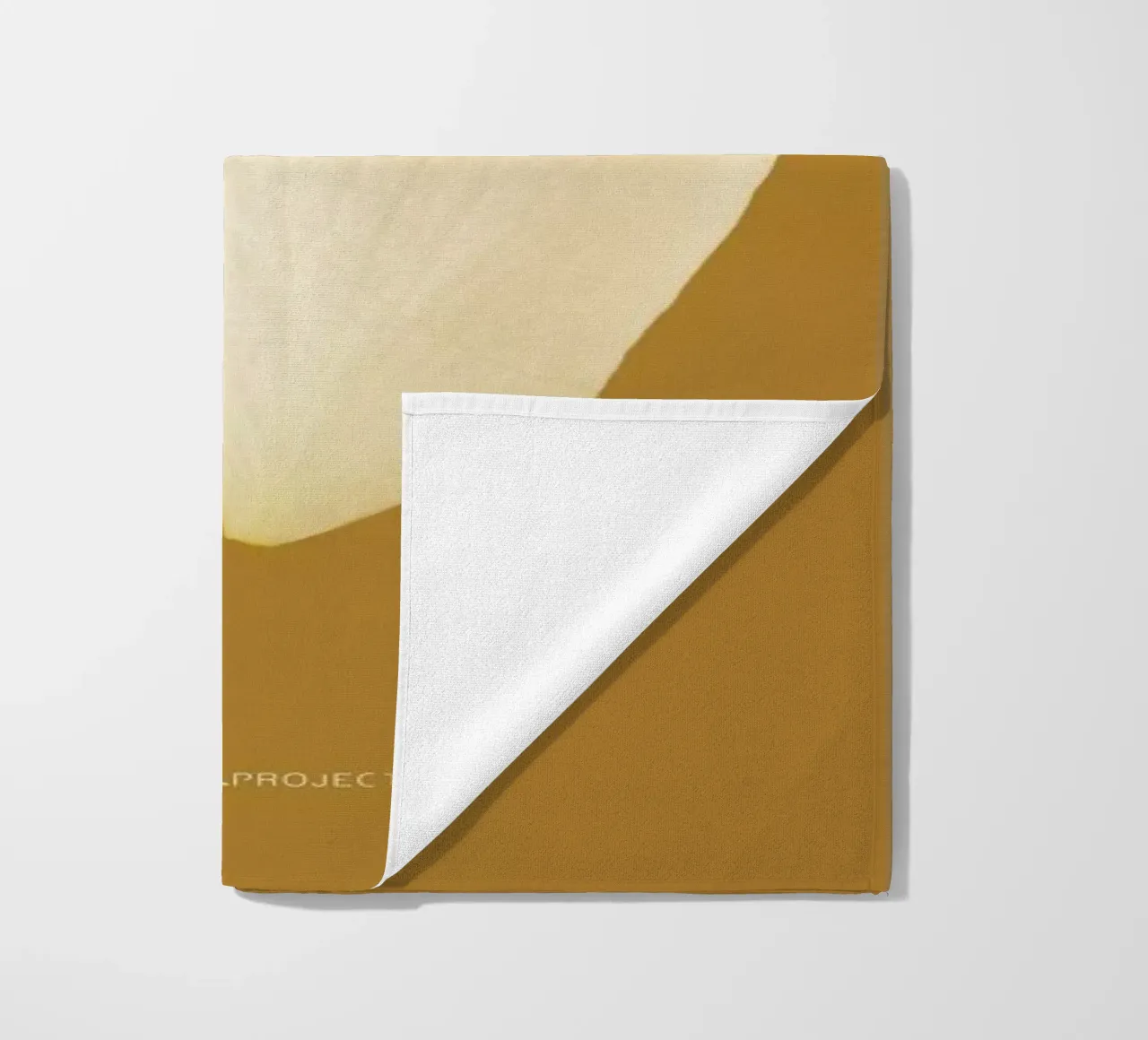 Petal Project No. 02 telo mare da Bryon S. White
