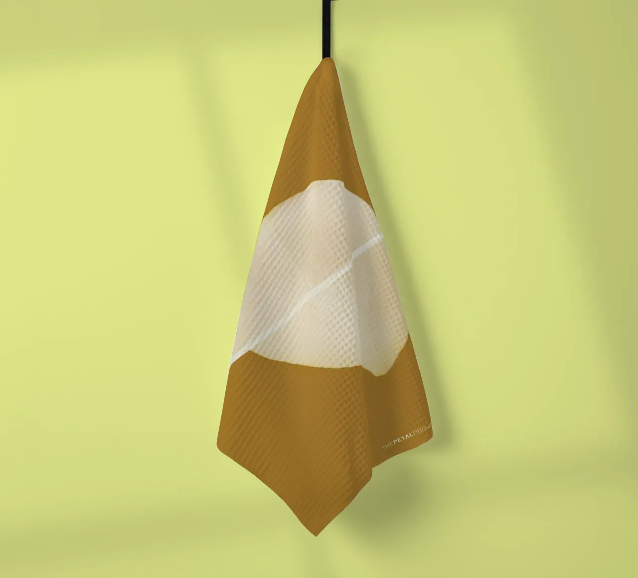 Petal Project No. 02 canovaccio da cucina da Bryon S. White