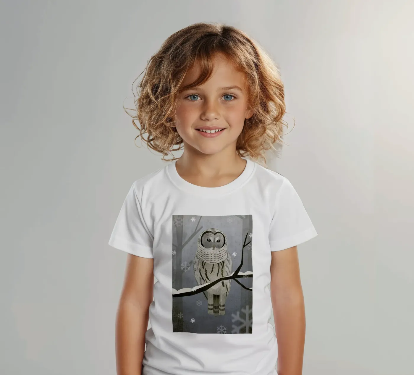 Schnee-Eule kinder t-shirt van Sabrina Ziegenhorn