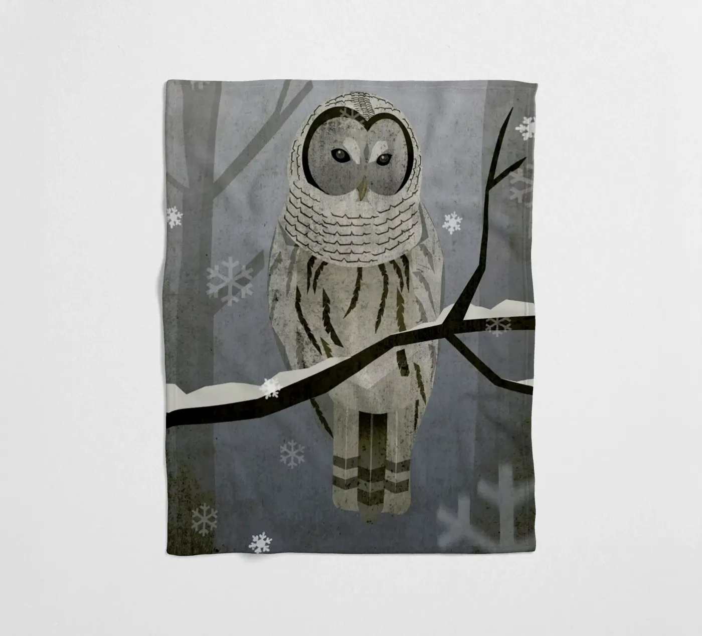 Schnee-Eule fleece blanket by Sabrina Ziegenhorn