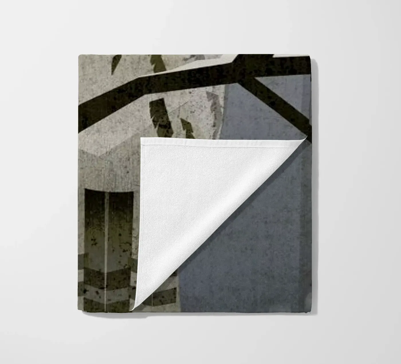 Schnee-Eule beach towel by Sabrina Ziegenhorn