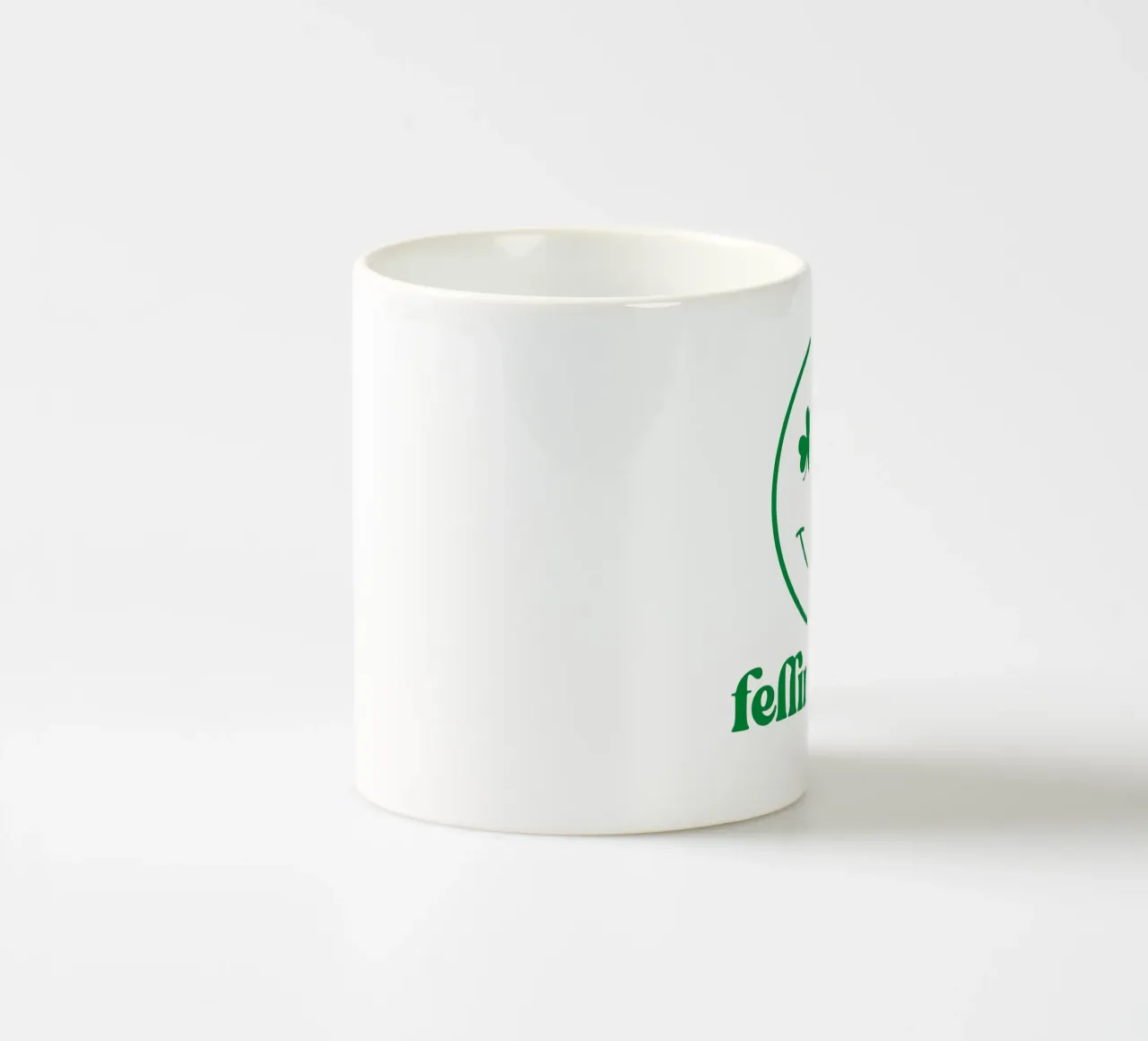 felling lucky st patrick smile emoticon funny art design tazza in ceramica da onefeelshop