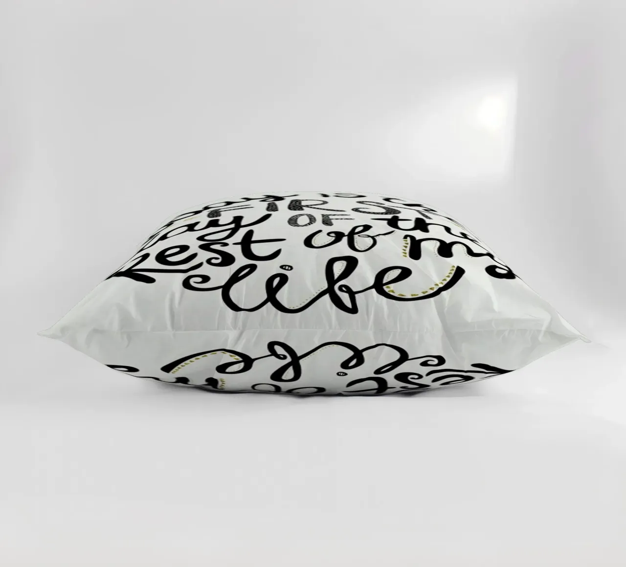 Today Is The First Day cuscino da Pom Graphic Design