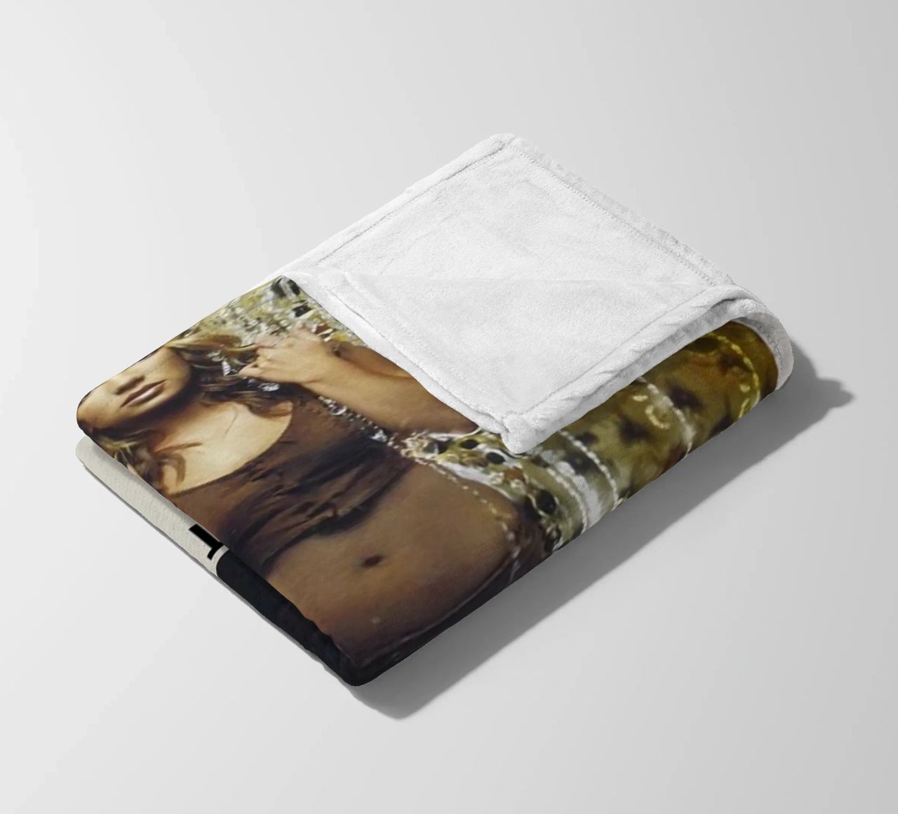 OOPS!... I DID IT AGAIN By Britney Spears - 2000 coperta in pile da SoundStudio