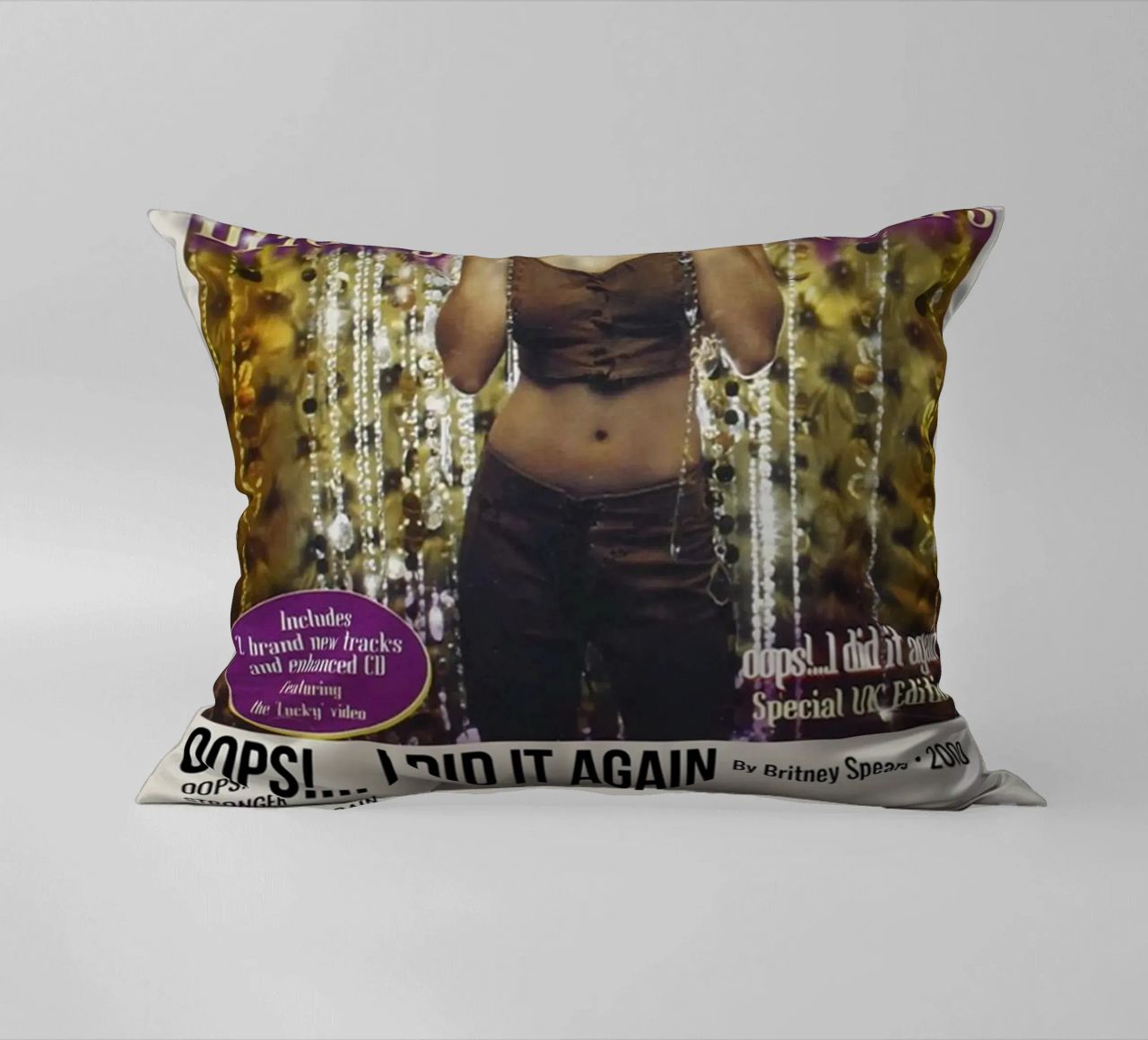 OOPS!... I DID IT AGAIN By Britney Spears - 2000 cuscino da SoundStudio