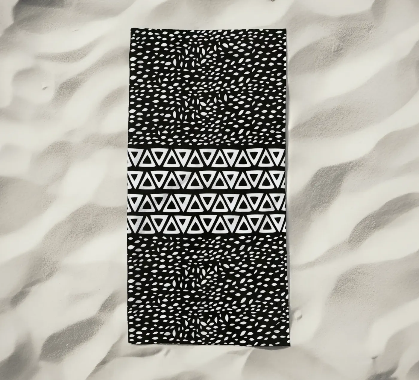 Wind Night Path strandhanddoek van Pom Graphic Design