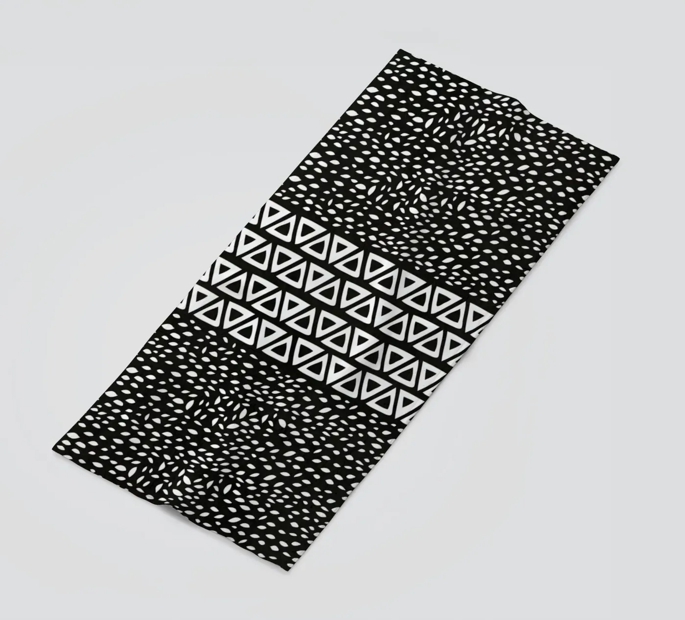 Wind Night Path strandhanddoek van Pom Graphic Design