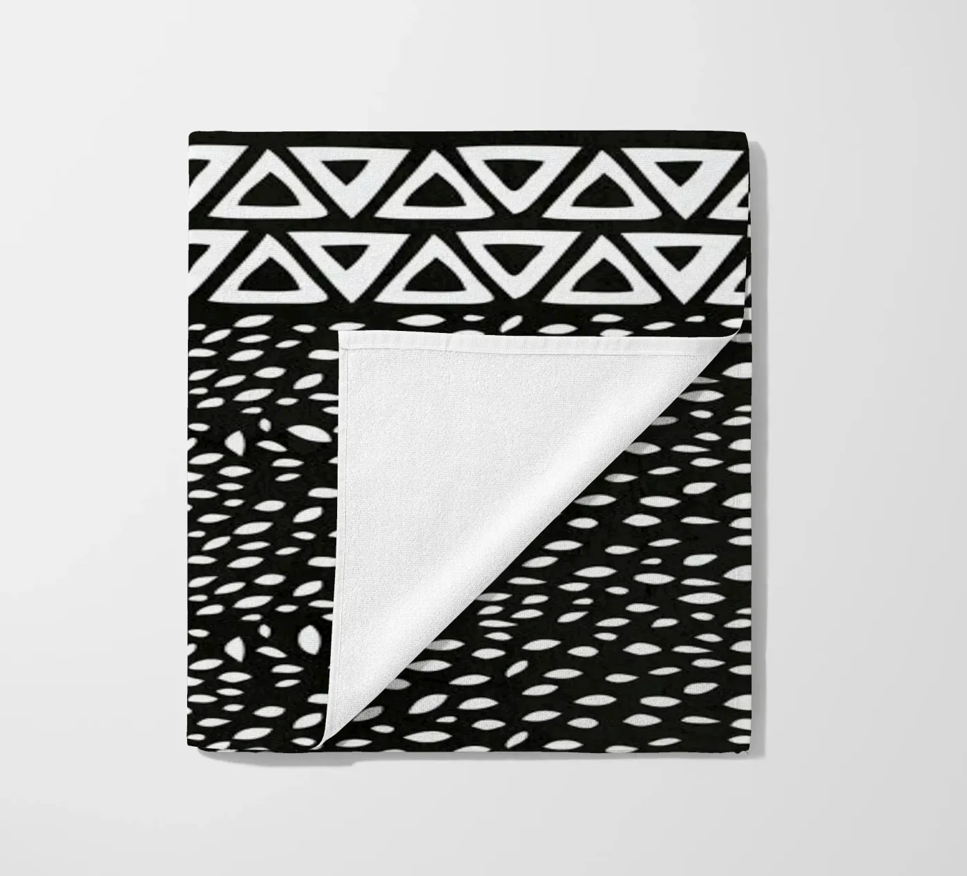 Wind Night Path telo mare da Pom Graphic Design