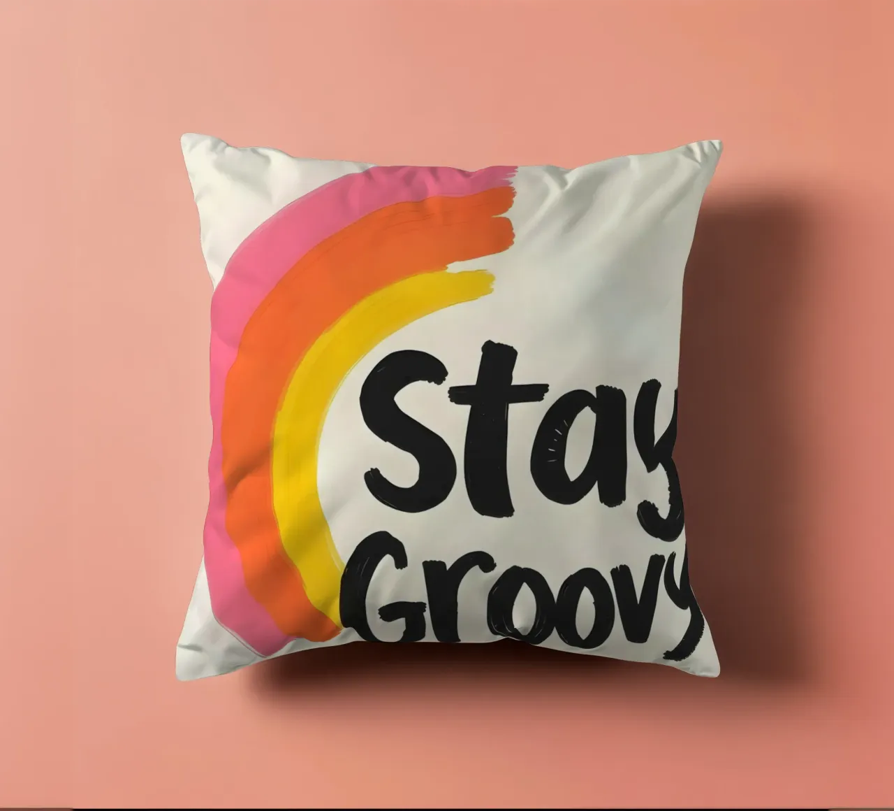 Stay Groovy - Design arcobaleno di ispirazione retrò cuscino da QuooodZ by MooodzArt