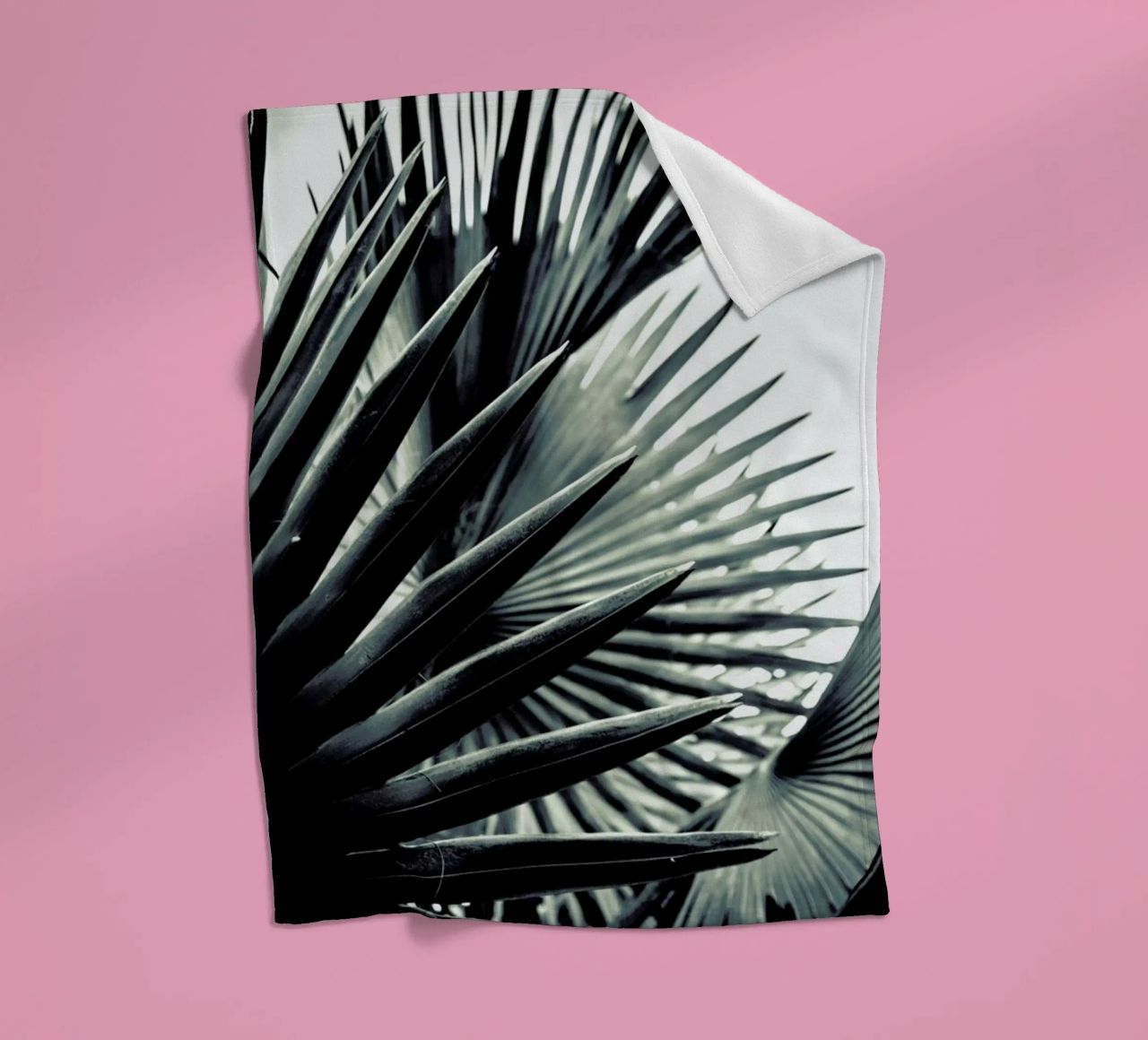 Palm Shade 2 Fleecedecke von Chris Abatzis
