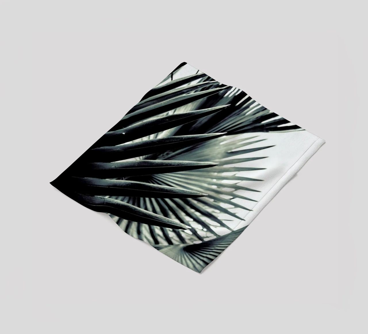 Palm Shade 2 Fleecedecke von Chris Abatzis