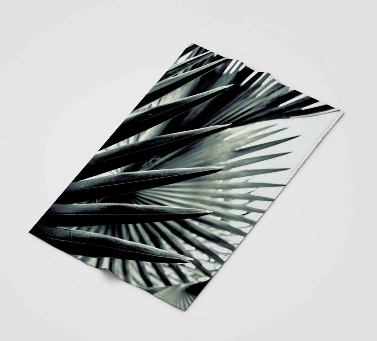 Palm Shade 2 Fleecedecke von Chris Abatzis