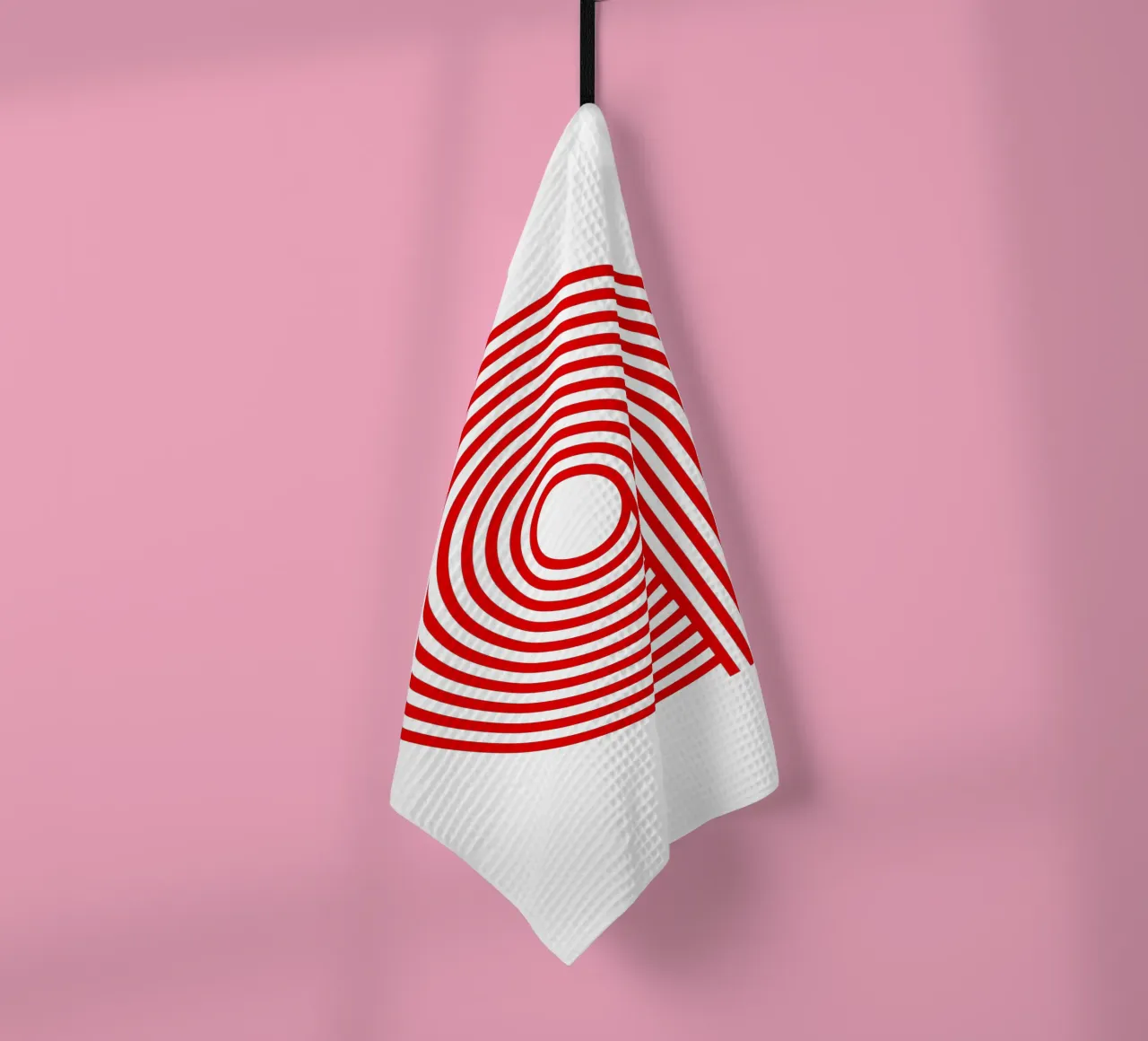 A ! Rouge Geschirrtuch von TCHAK ART
