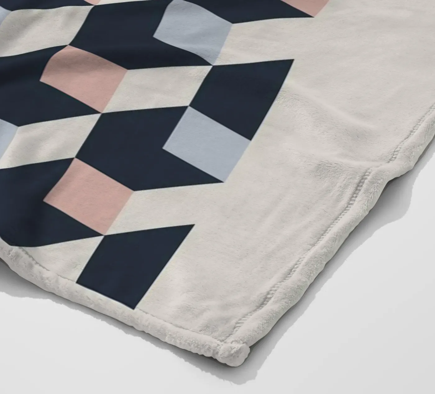 geometric pattern Fleecedecke von ramosashop