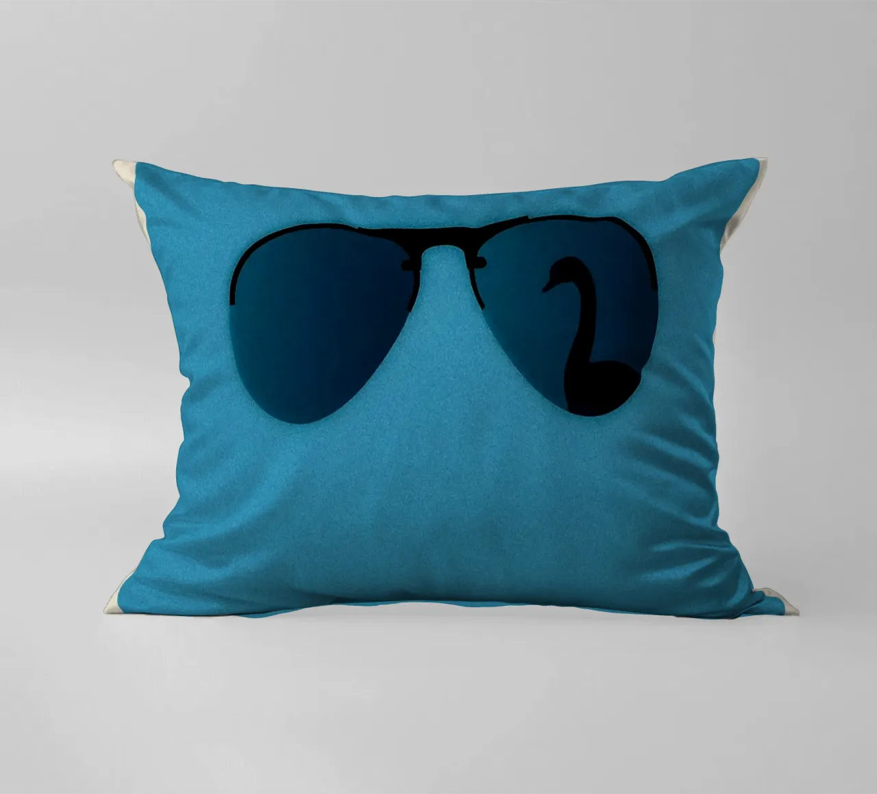 Hot Fuzz cuscino da TheArtstudio
