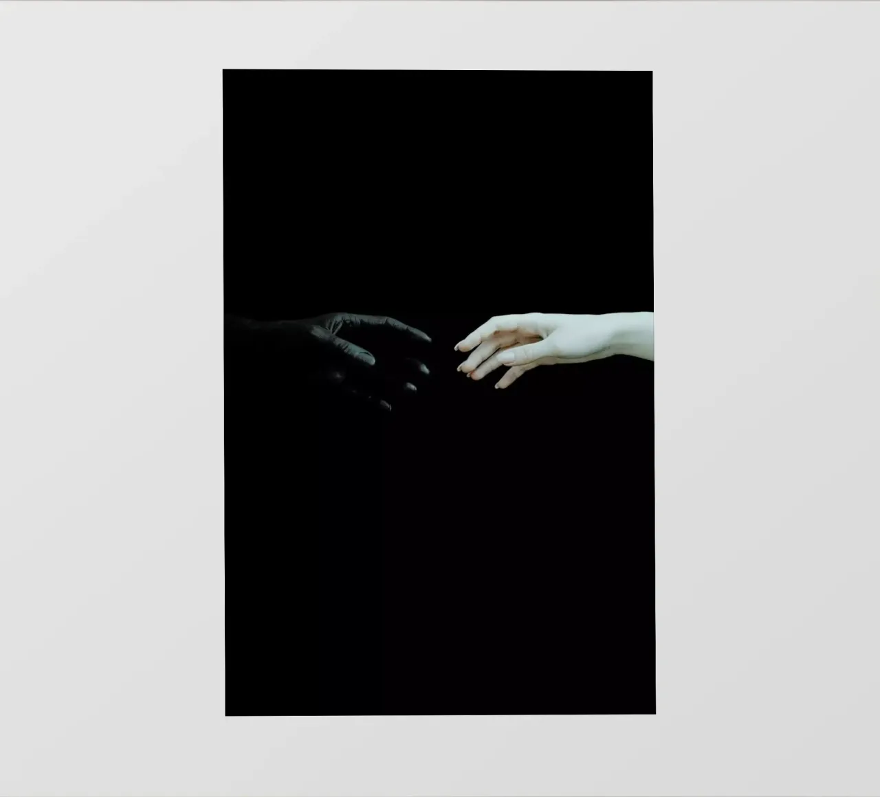 Don't Let Me Go pellicola backlit da Jovana Rikalo